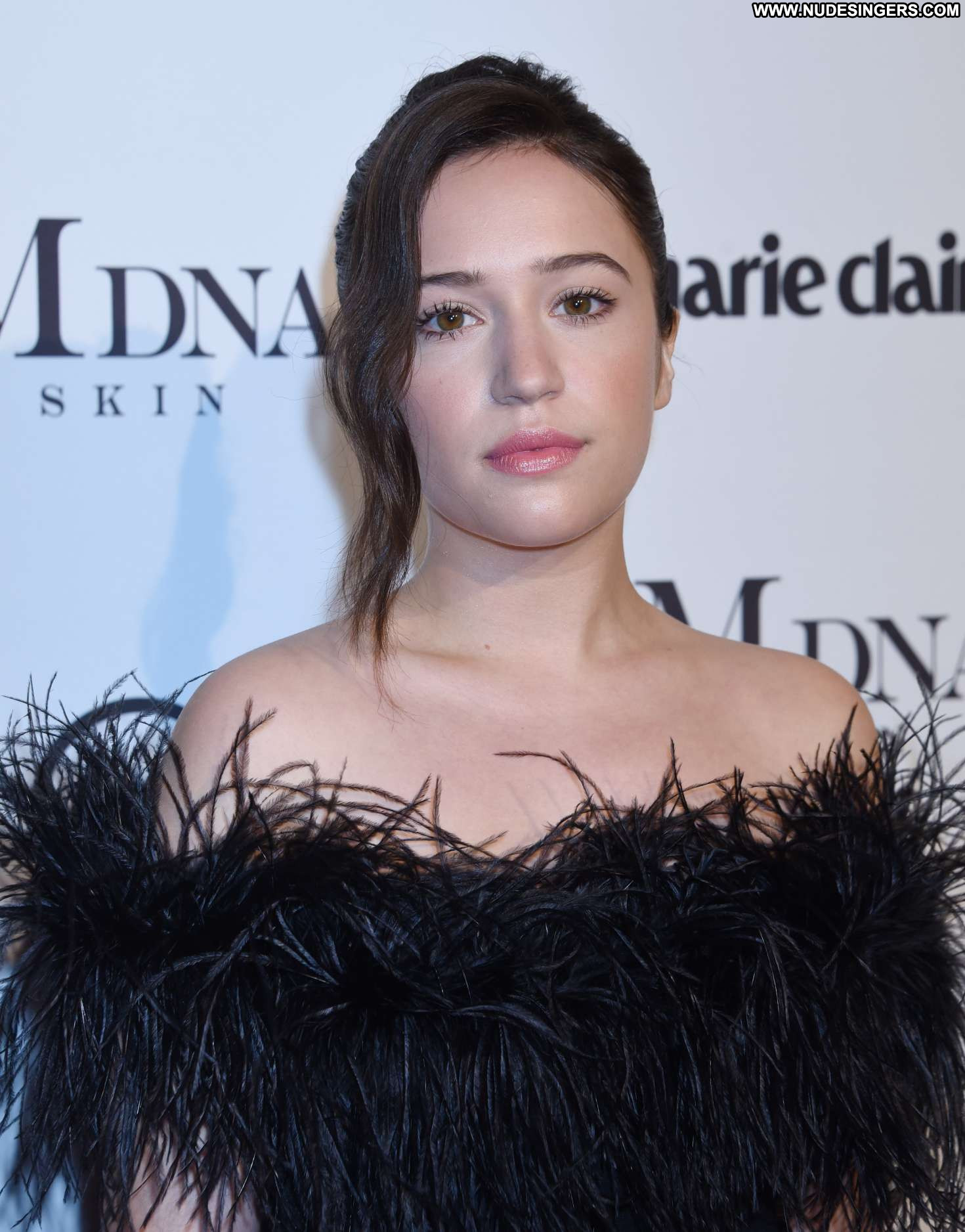 Gideon adlon hot