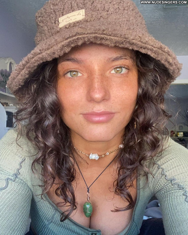 Jade Chynoweth No Source Beautiful Posing Hot Babe Sexy Celebrity