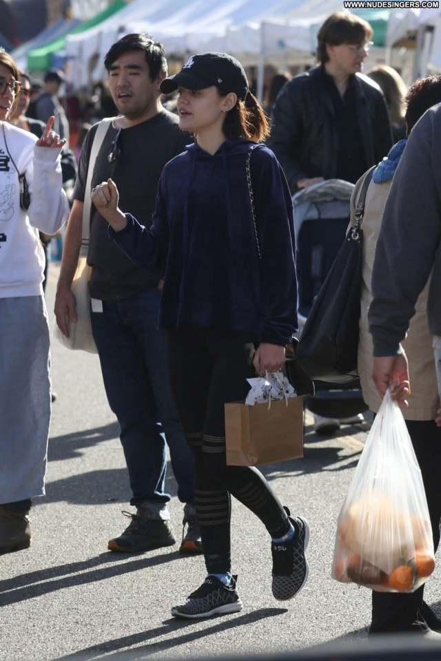 Lucy Hale Farmers Market  Babe Beautiful Posing Hot Paparazzi