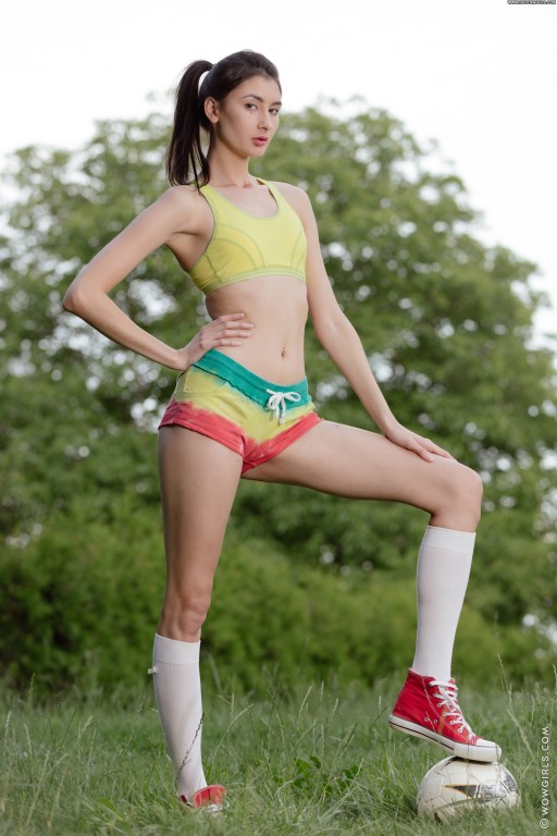 Anna Jolie Juliet Celebrity Posing Hot Babe Straight Beautiful